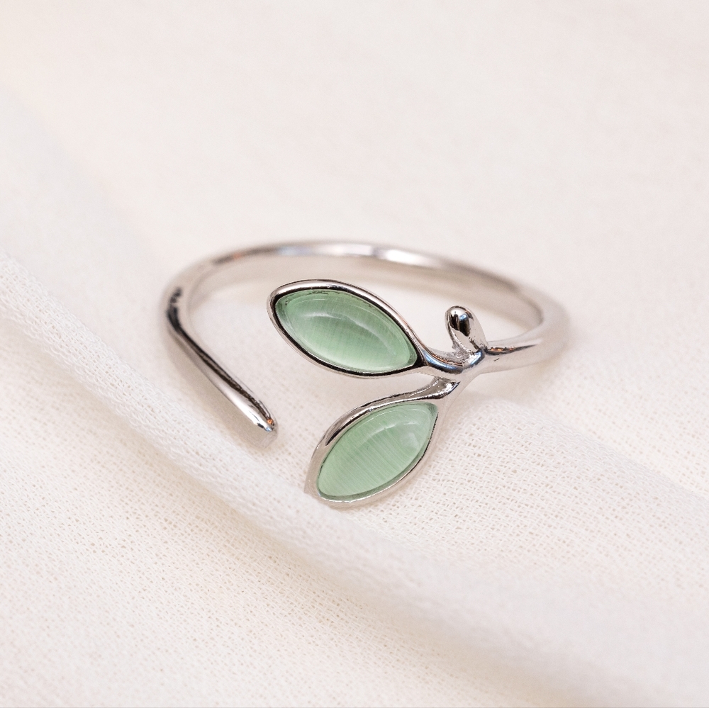 Spring Leaf Ring (S925)